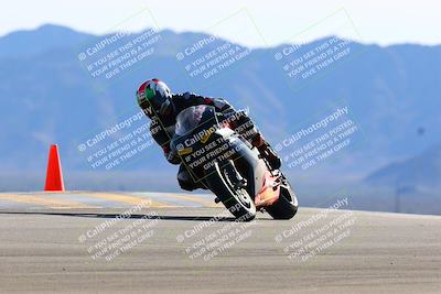 media/Jan-08-2022-SoCal Trackdays (Sat) [[1ec2777125]]/Turn 9 (125pm)/